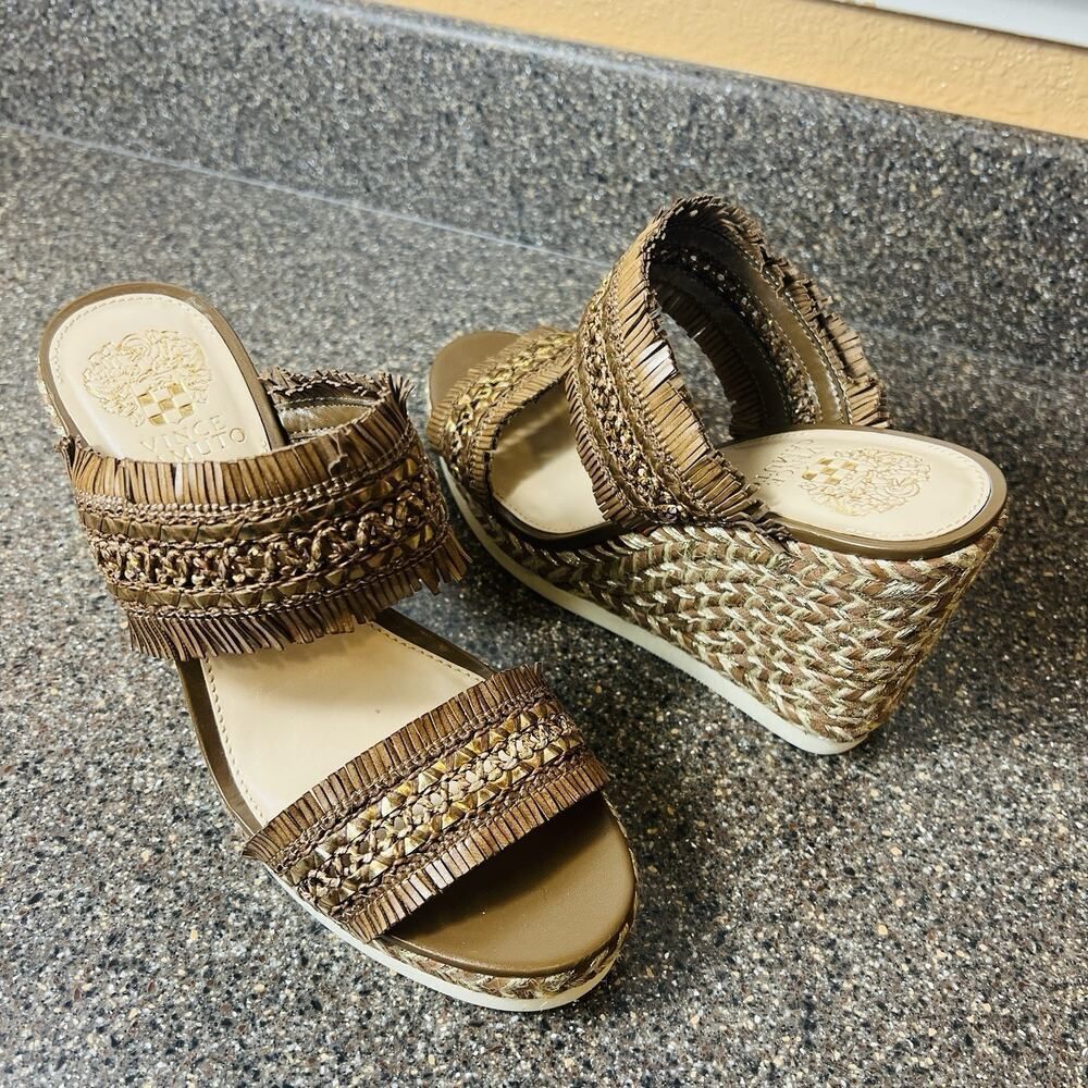 Vince Camuto Wedges Womens Sz 8.5 Brown/Gold Glitter Leather/Textile Heel Sandal